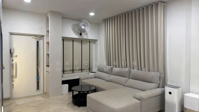undefined, Bangkok, Khlong Song Ton Nun, Lat Krabang, Bangkok, 3 Bedrooms, 151 sqm, Single Detached House For Sale, by Ratchanon Songthammakul, 500326417 - DDproperty.com