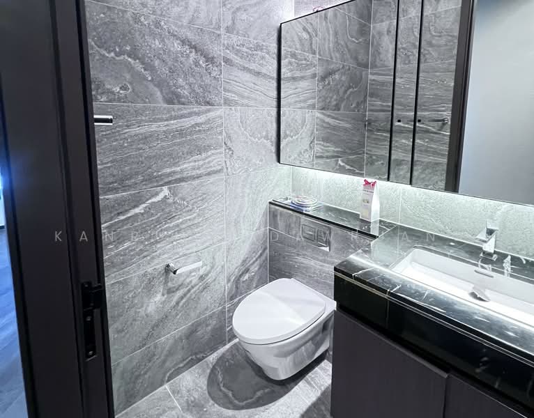 The Esse Sukhumvit 36, Bangkok, Soi Sukhumvit 36, Sukhumvit Road, Phra Kanong, Khlong Toei, Bangkok, 2 Bedrooms, 72 sqm, Condo For Sale, by Kanrutai Dawruang, 500326423 - DDproperty.com