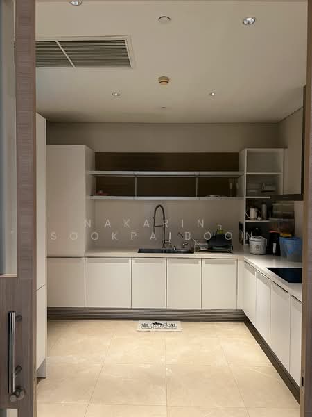 Sindhorn Residence : สินธร เรสซิเดนซ์ หลังสวน, กรุงเทพ, 54 ซอยต้นสน, ลุมพินี, ปทุมวัน, กรุงเทพ, 227 ตร.ม., คอนโด ให้เช่า, โดย Nakarin Sookpaiboon, 500326432 - DDproperty.com