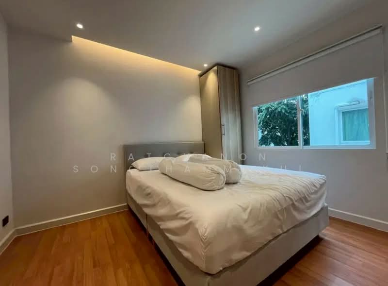 3-BR Townhouse, Bangkok, Suan Luang, Bangkok, 3 Bedrooms, 150 sqm, Townhouse For Rent, by Ratchanon Songthammakul, 500326472 - DDproperty.com