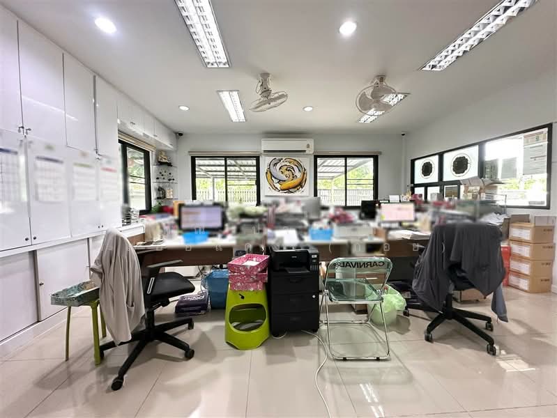 โกดัง + ออฟฟิศ 1 ชั้น 200 ตร.ว. โกดัง + ออฟฟิศ ซอยประเสริฐมนูกิจ29 แยก6, Bangkok, ถนนรามอินทรา, Chorake Bua, Lat Phrao, Bangkok, , 800 sqm, Warehouse/Factory For Sale, by คุณ ปารดา พลอยแดง (ก้อย), 500326481 - DDproperty.com