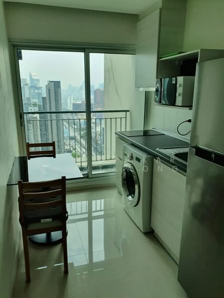 Life Ratchadapisek, Bangkok, 279 Ratchadapisaek Road, Huai Khwang, Bangkok, 1 Bedroom, 32 sqm, Condo For Rent, by Praewpakar Soontawong, 500326497 - DDproperty.com