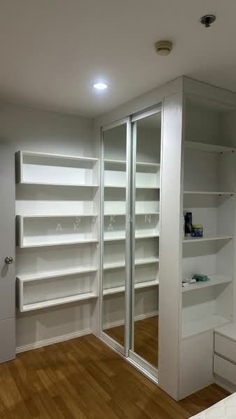 Lumpini Park Rama 9-Ratchada, Bangkok, 888 Chaturathit Road, Bang Kapi, Huai Khwang, Bangkok, 1 Bedroom, 30 sqm, Condo For Rent, by Sakan Akkara-aektalin, 500326521 - DDproperty.com