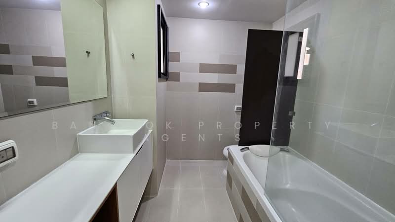 Montrose Court : มอนต์โรส คอร์ต, กรุงเทพ, ถนนสุขุมวิท, คลองตัน, คลองเตย, กรุงเทพ, 105 ตร.ม., คอนโด ให้เช่า, โดย BANGKOK PROPERTY AGENTS, 500326531 - DDproperty.com