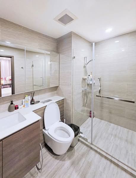 Whizdom Essence, Bangkok, 5 Piyabutr 1 Alley, Bang Chak, Phra Khanong, Bangkok, 1 Bedroom, 34 sqm, Condo For Rent, by Ratchanon Songthammakul, 500326536 - DDproperty.com