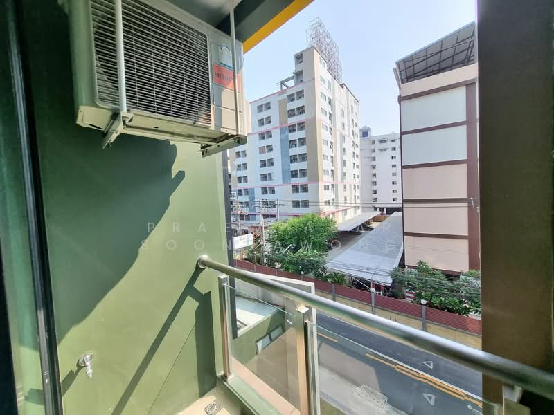 Chateau In Town Pinklao-Siriraj, Bangkok, Bang Yi Khan, Bang Phlat, Bangkok, 1 Bedroom, 29 sqm, Condo For Rent, by Praewpakar Soontawong, 500326556 - DDproperty.com