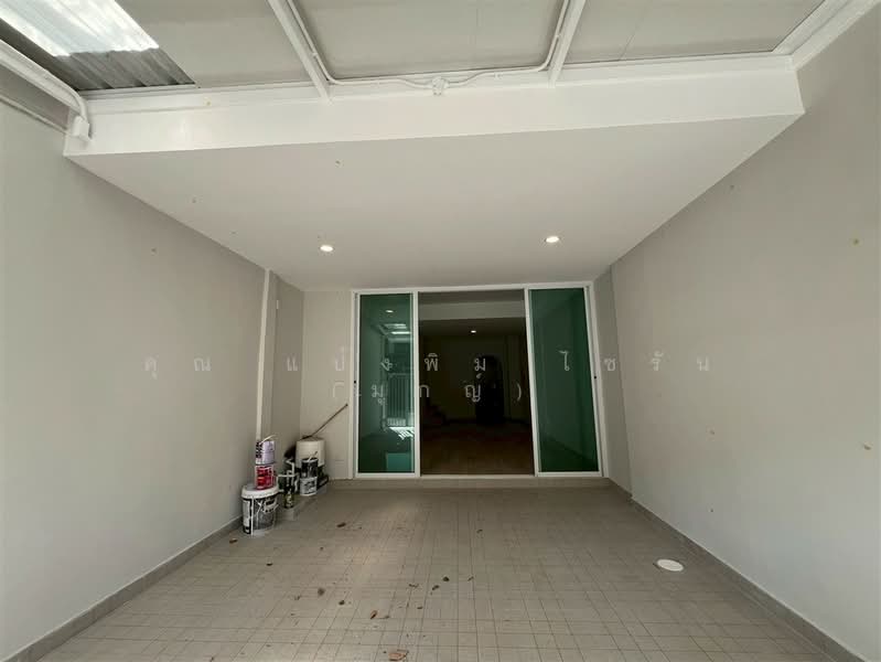 Moobaan Sena Villa 84, Bangkok, Khlong Chan, Bang Kapi, Bangkok, 2 Bedrooms, 100 sqm, Townhouse For Sale, by คุณ แป้งพิม ไซรัน (มุกญ์), 500326557 - DDproperty.com
