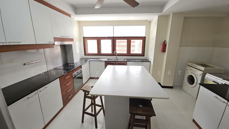 Niti Court, Bangkok, Nang Linchi 4 Alley, Thung Maha Mek, Sathon, Bangkok, 5 Bedrooms, 280 sqm, Condo For Rent, by BANGKOK PROPERTY AGENTS, 500326558 - DDproperty.com