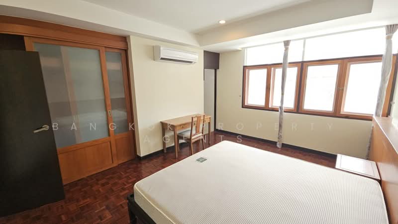 Niti Court, Bangkok, Nang Linchi 4 Alley, Thung Maha Mek, Sathon, Bangkok, 5 Bedrooms, 280 sqm, Condo For Rent, by BANGKOK PROPERTY AGENTS, 500326558 - DDproperty.com