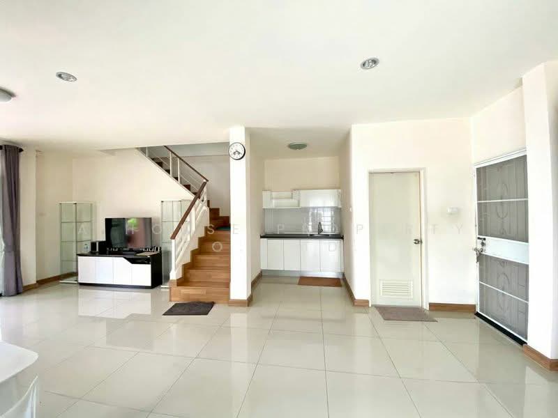 Twin house for sale in Panoview Village, Thung Sukla, Sriracha, Chon Buri (Pattaya), Thung Suk La, Si Racha, Chon Buri (Pattaya), 3 Bedrooms, 148 sqm, Semi-Detached House (Twin House) For Sale, by A House Property Co.,Ltd., 500326579 - DDproperty.com