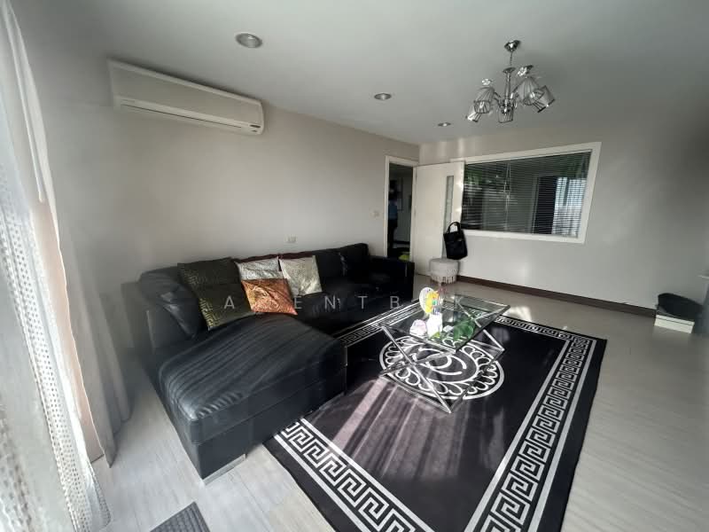 State Tower, Bangkok, 1055 Silom Road, Silom, Bang Rak, Bangkok, 3 Bedrooms, 272 sqm, Condo For Rent, by Agentbkk, 500326586 - DDproperty.com