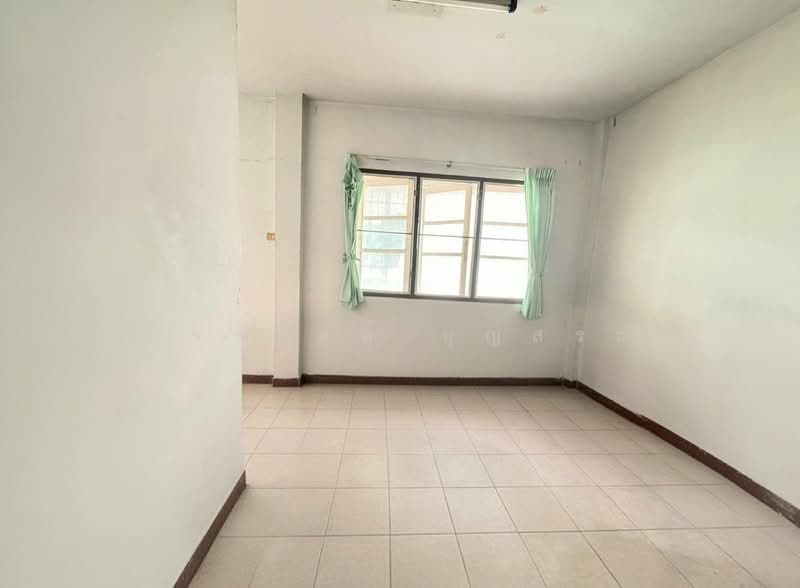 Rom Sai Village : หมู่บ้านร่มไทร, Bangkok, Bang Bon, Bangkok, 4 Bedrooms, 180 sqm, Townhouse For Sale, by กรกฤตย์ บุญสระ, 500326592 - DDproperty.com
