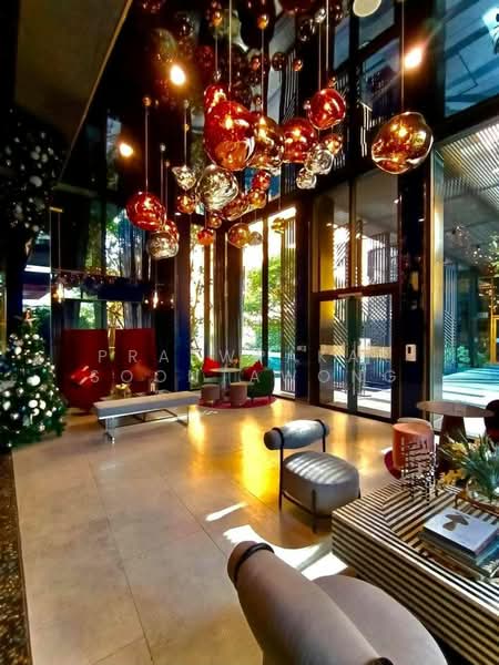 The Base Sukhumvit 50, Bangkok, Soi Roem Charoen 1, Sukhumvit 50 Road, Phra Kanong, Khlong Toei, Bangkok, 1 Bedroom, 26 sqm, Condo For Rent, by Praewpakar Soontawong, 500326607 - DDproperty.com