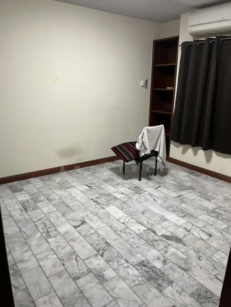 Srivara Mansion 2, Bangkok, Din Daeng, Bangkok, 2 Bedrooms, 80 sqm, Condo For Rent, by Agentbkk, 500326615 - DDproperty.com