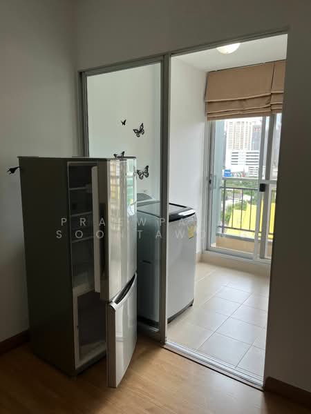 Supalai Park Ekkamai-Thonglor, Bangkok, Petchaburi Road, Bang Kapi, Huai Khwang, Bangkok, 1 Bedroom, 35 sqm, Condo For Rent, by Praewpakar Soontawong, 500326624 - DDproperty.com