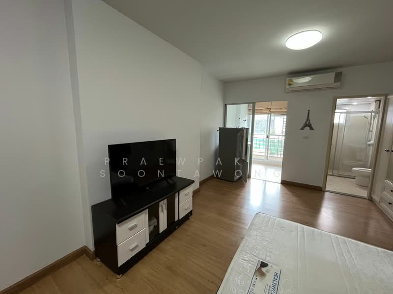 Supalai Park Ekkamai-Thonglor, Bangkok, Petchaburi Road, Bang Kapi, Huai Khwang, Bangkok, 1 Bedroom, 35 sqm, Condo For Rent, by Praewpakar Soontawong, 500326624 - DDproperty.com