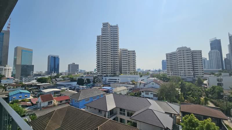 Vana Residence Sukhumvit 26, Bangkok, 38 Soi Attrakravee1, Sukhumvit 26 Road, Khong Tan, Khlong Toei, Bangkok, 4 Bedrooms, 380 sqm, Condo For Rent, by BANGKOK PROPERTY AGENTS, 500326626 - DDproperty.com