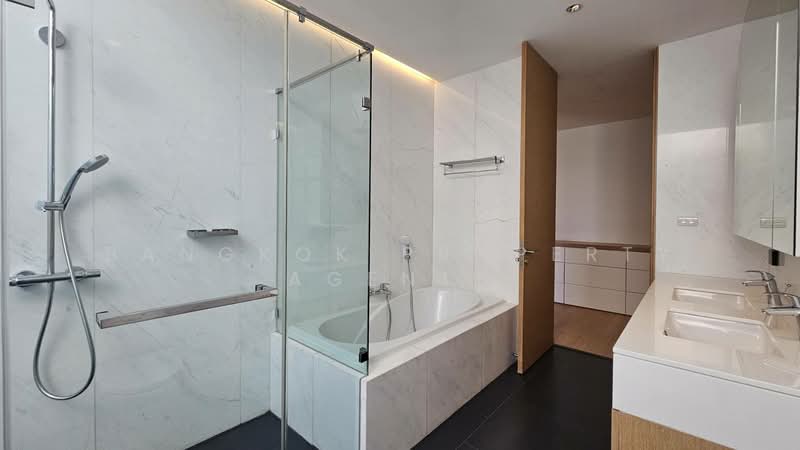 Vana Residence Sukhumvit 26, Bangkok, 38 Soi Attrakravee1, Sukhumvit 26 Road, Khong Tan, Khlong Toei, Bangkok, 4 Bedrooms, 380 sqm, Condo For Rent, by BANGKOK PROPERTY AGENTS, 500326626 - DDproperty.com