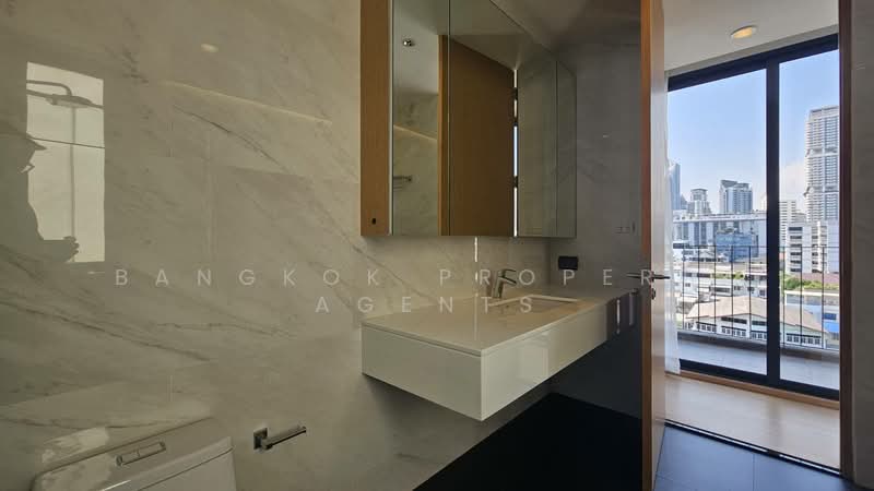 Vana Residence Sukhumvit 26, Bangkok, 38 Soi Attrakravee1, Sukhumvit 26 Road, Khong Tan, Khlong Toei, Bangkok, 4 Bedrooms, 380 sqm, Condo For Rent, by BANGKOK PROPERTY AGENTS, 500326626 - DDproperty.com