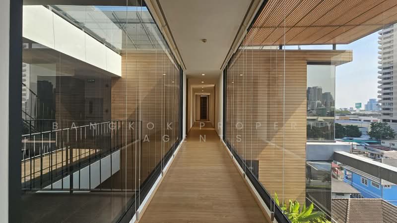 Vana Residence Sukhumvit 26, Bangkok, 38 Soi Attrakravee1, Sukhumvit 26 Road, Khong Tan, Khlong Toei, Bangkok, 4 Bedrooms, 380 sqm, Condo For Rent, by BANGKOK PROPERTY AGENTS, 500326626 - DDproperty.com