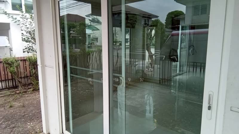 Moobaan Chollada Suvarnabhumi : หมู่บ้านชลลดา สุวรรณภูมิ, สมุทรปราการ, ถนนวัดศรีวารีน้อย, ศีรษะจรเข้น้อย, บางเสาธง, สมุทรปราการ, 59 ตร.ม., บ้านเดี่ยว ขาย, โดย คุณแจม, 500326636 - DDproperty.com
