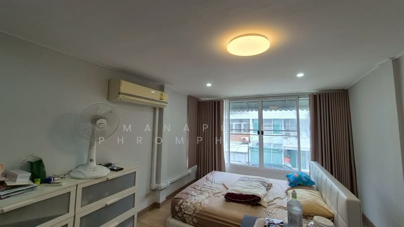 หมู่บ้านพหลโยธินกอล์ฟ, กรุงเทพ, จตุจักร, กรุงเทพ, 150 ตร.ม., ทาวน์เฮ้าส์ ให้เช่า, โดย Manapong Phromphitak, 500326659 - DDproperty.com