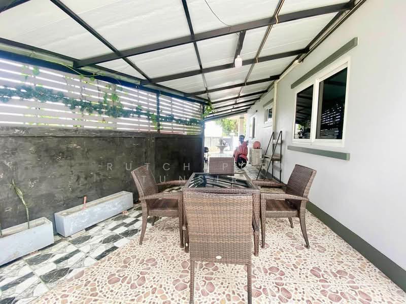 Pool Villa ให้เช่า ใกล้บิ๊กซีแม่เหียะ เพียง 10 นาที ค่าเช่า 26,000 บาท / เดือน รหัสทรัพย์ : No.9P003, Chiang Mai, San Phak Wan, Hang Dong, Chiang Mai, 2 Bedrooms, 150 sqm, Single Detached House For Rent, by Rutchaporn Tunsiri, 500326666 - DDproperty.com