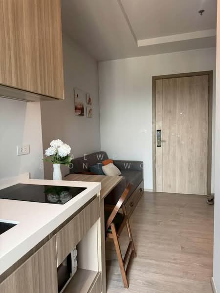 Altitude Unicorn Sathorn-Tha Phra, Bangkok, Ratchaphruek Road, Talat Plu, Thon Buri, Bangkok, 1 Bedroom, 24 sqm, Condo For Rent, by Praewpakar Soontawong, 500326681 - DDproperty.com