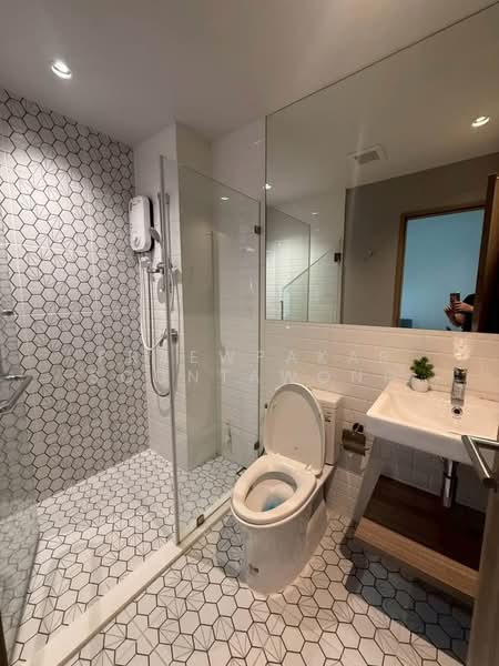 Altitude Unicorn Sathorn-Tha Phra, Bangkok, Ratchaphruek Road, Talat Plu, Thon Buri, Bangkok, 1 Bedroom, 24 sqm, Condo For Rent, by Praewpakar Soontawong, 500326681 - DDproperty.com
