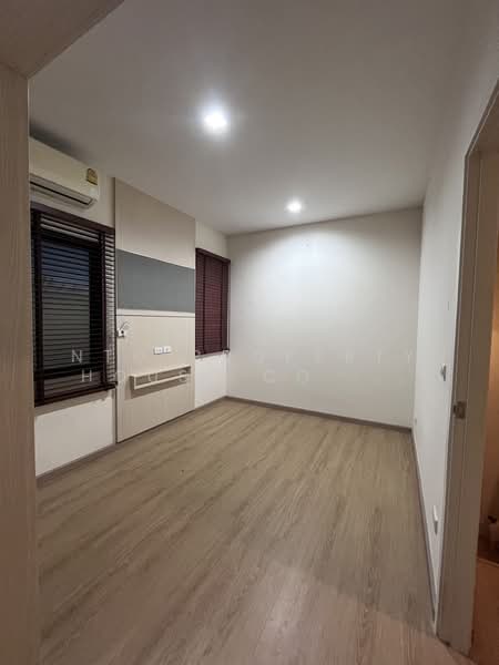 Eigen Premium Townhome Pattanakarn : ไอเจ้นท์ พรีเมียม ทาวน์โฮม พัฒนาการ, กรุงเทพ, ซอยพัฒนาการ 99 ถนนพัฒนาการตัดใหม่, ประเวศ, กรุงเทพ, 168 ตร.ม., ทาวน์เฮ้าส์ ให้เช่า, โดย NTG Property House Co.,Ltd., 500326701 - DDproperty.com