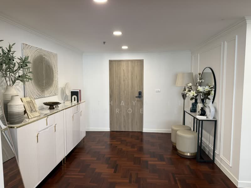 Sukhumvit Suite : สุขุมวิท สวีท, กรุงเทพ, 19 ซอยสุขุมวิท 13, คลองเตยเหนือ, วัฒนา, กรุงเทพ, 200 ตร.ม., คอนโด ขาย, โดย Kanthayavee Chaicharoenseree, 500326728 - DDproperty.com