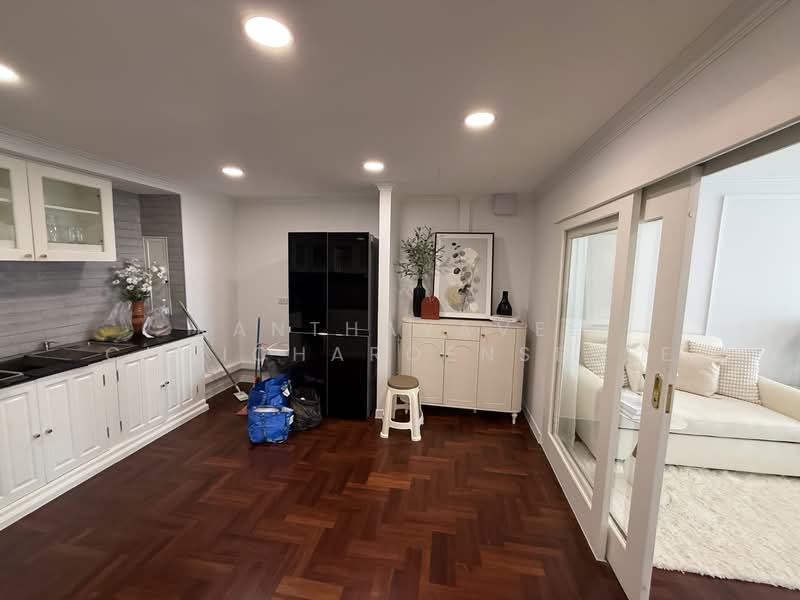 Sukhumvit Suite : สุขุมวิท สวีท, กรุงเทพ, 19 ซอยสุขุมวิท 13, คลองเตยเหนือ, วัฒนา, กรุงเทพ, 200 ตร.ม., คอนโด ขาย, โดย Kanthayavee Chaicharoenseree, 500326728 - DDproperty.com