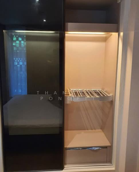 Altitude Samyan-Silom, Bangkok, 195 Si Phraya Road, Maha Phrutharam, Bang Rak, Bangkok, 1 Bedroom, 29 sqm, Condo For Sale, by Thanakit Pongpit, 500326790 - DDproperty.com