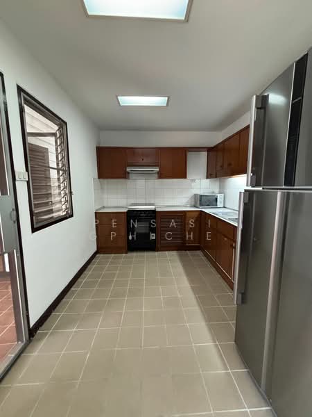 CS Villa, Bangkok, 11-1 Soi Sukhumvit 61, Khlong Tan Nua, Watthana, Bangkok, 3 Bedrooms, 250 sqm, Apartment For Rent, by Pensasi Ongphichetmetha, 500326851 - DDproperty.com