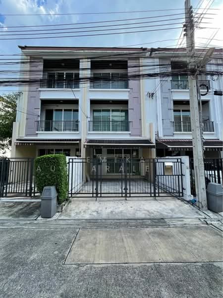 Baan Klang Muang Ratchada 36, Bangkok, Ratchadaphisek 36 Intersection 9-3-6, Chan Kasem, Chatuchak, Bangkok, 3 Bedrooms, 164 sqm, Townhouse For Sale, by Pemika Aukkaraleekul, 500326860 - DDproperty.com