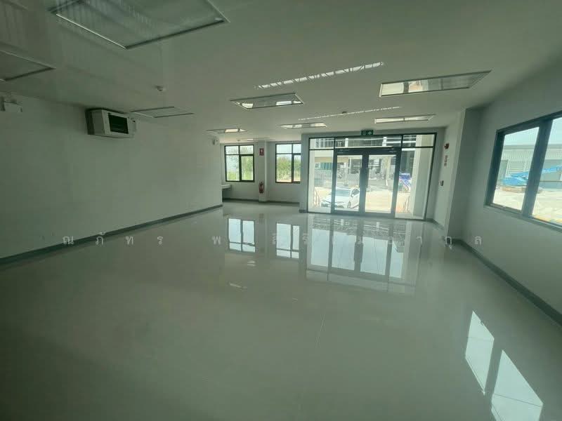 โรงงาน/โกดัง ให้เช่า 2,512ตรม พื้นที่สีม่วง บางนา-ตราด บางเสาธง (TW8-18826), Samut Prakan, Bang Sao Thong, Samut Prakan, , 2,512 sqm, Warehouse/Factory For Rent, by ณภัทร พรสิริเมธากุล, 500326886 - DDproperty.com