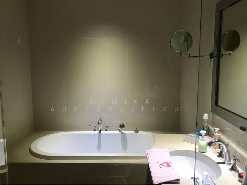 The Empire Place, Bangkok, 88 Narathiwatratchanakharin Road, Thung Maha Mek, Sathon, Bangkok, 2 Bedrooms, 99 sqm, Condo For Sale, by Pemika Aukkaraleekul, 500326892 - DDproperty.com