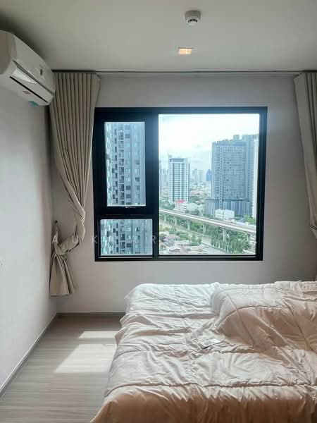 Life Sathorn Sierra, Bangkok, Ratchaphruek Rd, Talat Plu, Thon Buri, Bangkok, 1 Bedroom, 32 sqm, Condo For Sale, by Pemika Aukkaraleekul, 500326906 - DDproperty.com