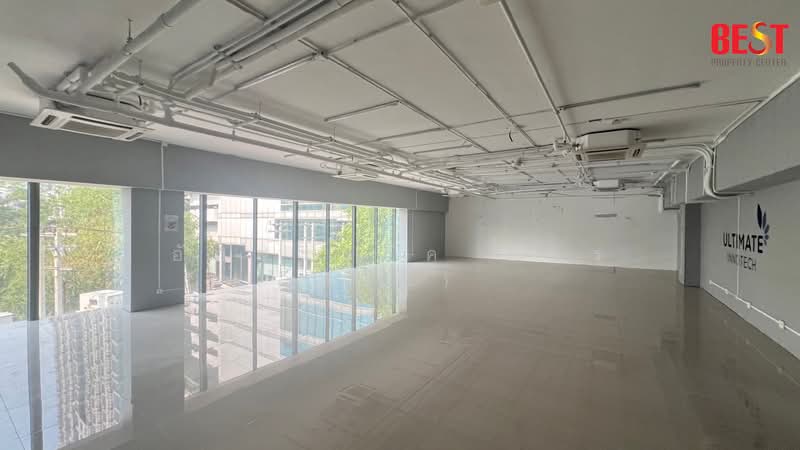 [ให้เช่า] อาคารสำนักงานพร้อมตึกจอดรถ 400 คัน รัชดาภิเษก - ลาดพร้าว พื้นที่ 1,880 ตร.ม. ติดสวนลุมไนท์, กรุงเทพ, ลาดพร้าว 26, จอมพล, จตุจักร, กรุงเทพ, 1,880 ตร.ม., สำนักงาน ให้เช่า, โดย อักษราภัค ชิตร  (โอ๋), 500326973 - DDproperty.com
