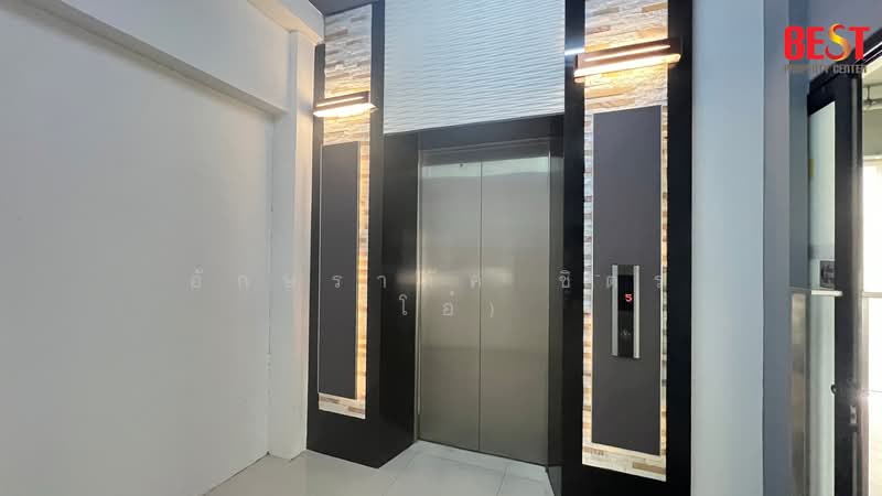 [ให้เช่า] อาคารสำนักงานพร้อมตึกจอดรถ 400 คัน รัชดาภิเษก - ลาดพร้าว พื้นที่ 1,880 ตร.ม. ติดสวนลุมไนท์, กรุงเทพ, ลาดพร้าว 26, จอมพล, จตุจักร, กรุงเทพ, 1,880 ตร.ม., สำนักงาน ให้เช่า, โดย อักษราภัค ชิตร  (โอ๋), 500326973 - DDproperty.com