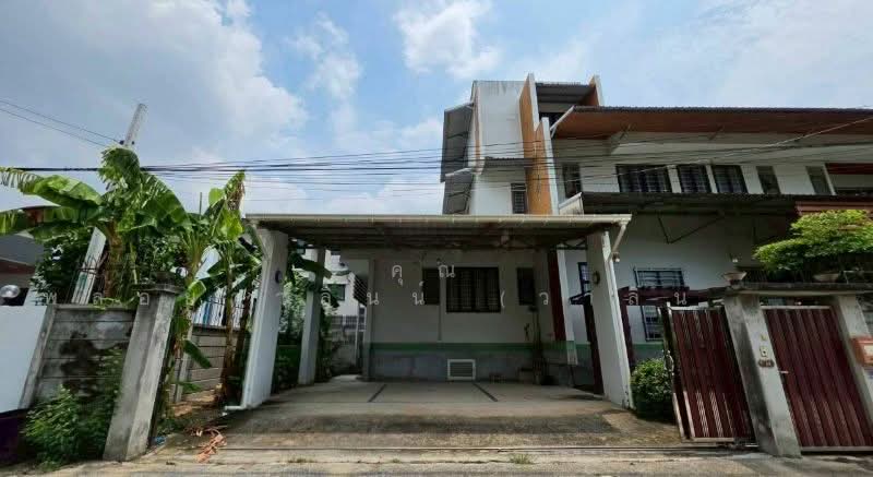 บ้านเดี่ยว 3 ชั้น พร้อมที่ดิน 100 ตารางวา ปลูกสร้างเอง วัสดุคุณภาพ สภาพดี พร้อมเข้าอยู่, Bangkok, สามวา, Bang Chun, Khlong Sam Wa, Bangkok, 5 Bedrooms, 368 sqm, Single Detached House For Sale, by คุณ พลอยวาลินน์ (วาลินน์), 500326992 - DDproperty.com