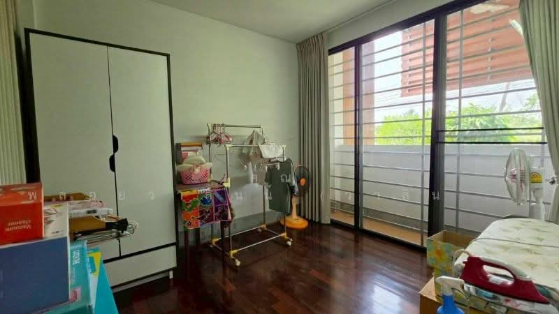 บ้านเดี่ยว 3 ชั้น พร้อมที่ดิน 100 ตารางวา ปลูกสร้างเอง วัสดุคุณภาพ สภาพดี พร้อมเข้าอยู่, Bangkok, สามวา, Bang Chun, Khlong Sam Wa, Bangkok, 5 Bedrooms, 368 sqm, Single Detached House For Sale, by คุณ พลอยวาลินน์ (วาลินน์), 500326992 - DDproperty.com