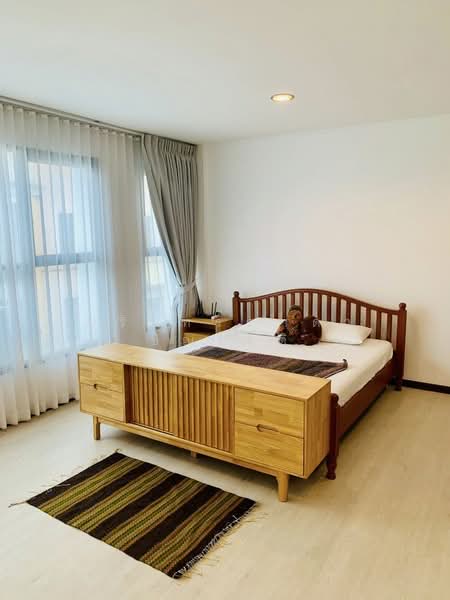 Baan Klang Krung Office Park Bangna, Bangkok, Soi Ban Klang Krung Village Office Park, Bang Na, Bangkok, 3 Bedrooms, 200 sqm, Townhouse For Rent, by ปรินทร์ญาดา ชิณโชติ, 500326998 - DDproperty.com