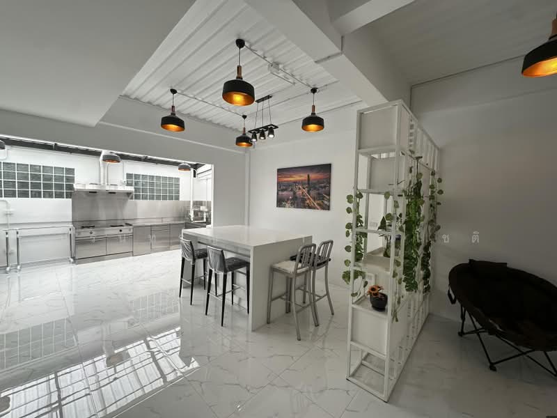 Baan Klang Krung Office Park Bangna, Bangkok, Soi Ban Klang Krung Village Office Park, Bang Na, Bang Na, Bangkok, 3 Bedrooms, 200 sqm, Townhouse For Rent, by ปรินทร์ญาดา ชิณโชติ, 500326998 - DDproperty.com