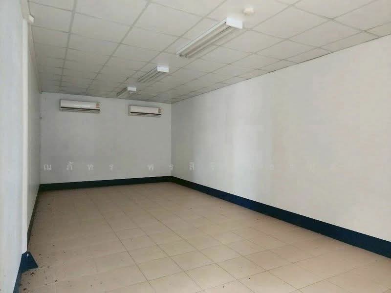 โรงงาน/โกดัง ให้เช่า พร้อมออฟฟิศ สำนักงาน พื้นที่สีเหลือง พร้อมลานอเนกประสงค์ สัตหีบ ระยอง, Rayong, Samnak Thon, Ban Chang, Rayong, , 1,750 sqm, Warehouse/Factory For Rent, by ณภัทร พรสิริเมธากุล, 500327000 - DDproperty.com
