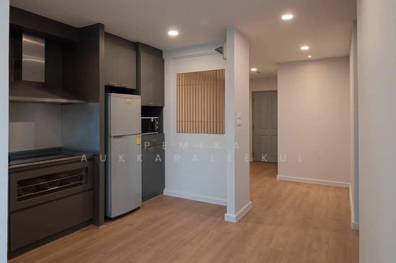 Sarin Place, Bangkok, Ratchadaphisek, Lat Yao, Chatuchak, Bangkok, 2 Bedrooms, 110 sqm, Condo For Sale, by Pemika Aukkaraleekul, 500327052 - DDproperty.com