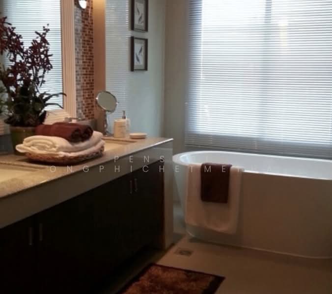 Rom Sai Residence, Bangkok, Sukhumvit Soi 55/25, Khlong Tan Nua, Watthana, Bangkok, 3 Bedrooms, 240 sqm, Apartment For Rent, by Pensasi Ongphichetmetha, 500327090 - DDproperty.com