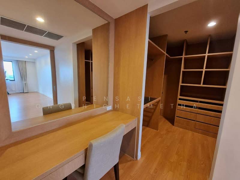 Charoenjai Place, Bangkok, 40 Soi Pridi Banomyong 31, Khlong Tan Nua, Watthana, Bangkok, 3 Bedrooms, 332 sqm, Apartment For Rent, by Pensasi Ongphichetmetha, 500327137 - DDproperty.com