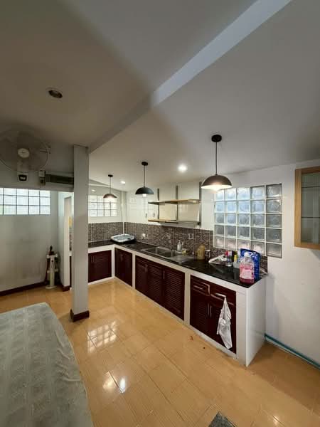 หมู่บ้านมณีรินทร์ รัตนาธิเบศร์, Nonthaburi, ถนนรัตนาธิเบศร์, Sai Ma, Muang Nonthaburi, Nonthaburi, 3 Bedrooms, 200 sqm, Single Detached House For Sale, by คุณจุ๊บ, 500327169 - DDproperty.com