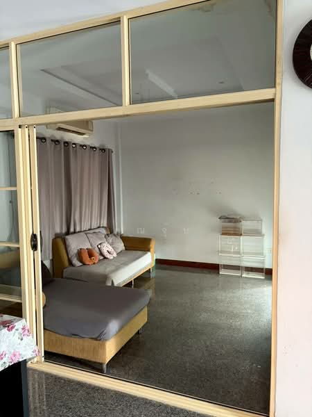 หมู่บ้านมณีรินทร์ รัตนาธิเบศร์, Nonthaburi, ถนนรัตนาธิเบศร์, Sai Ma, Muang Nonthaburi, Nonthaburi, 3 Bedrooms, 200 sqm, Single Detached House For Sale, by คุณจุ๊บ, 500327169 - DDproperty.com